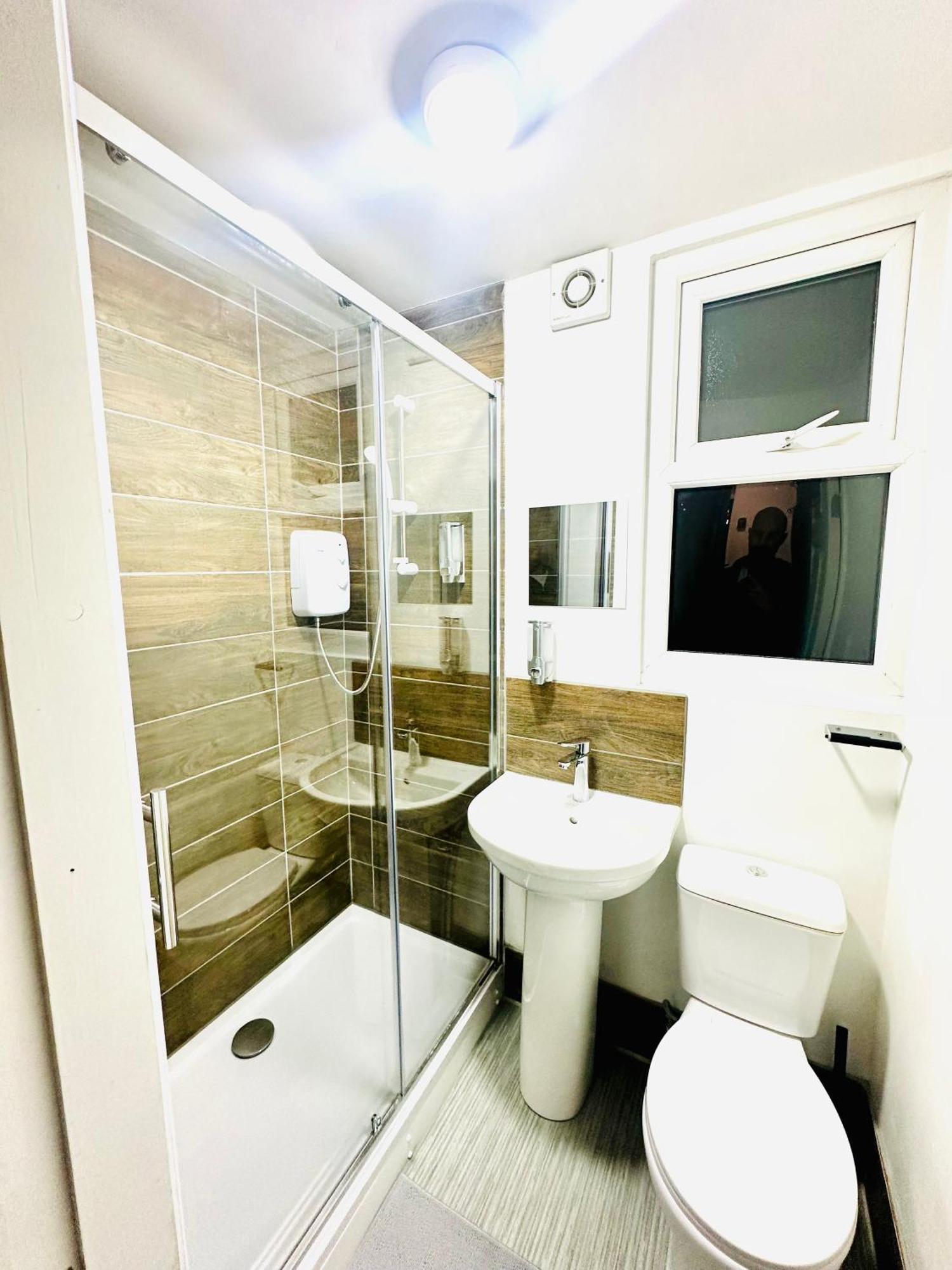 Albert Inn Apartments Манчестер Екстер'єр фото